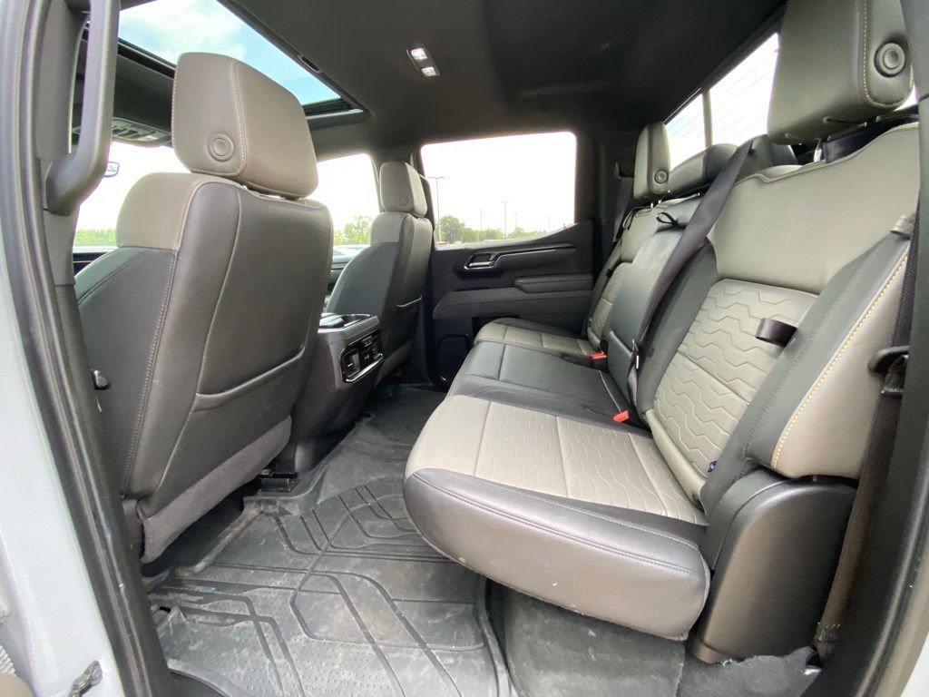 Used 2024 Chevrolet Silverado 1500 ZR2 w/ Technology Package AWD/4WD image 22