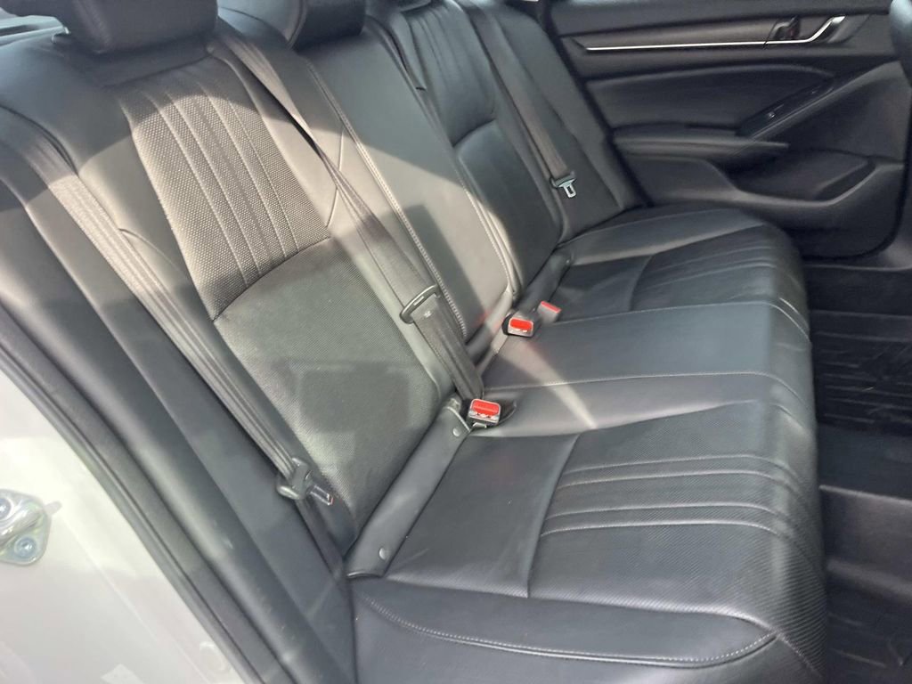 Used 2021 Honda Accord Touring image 21