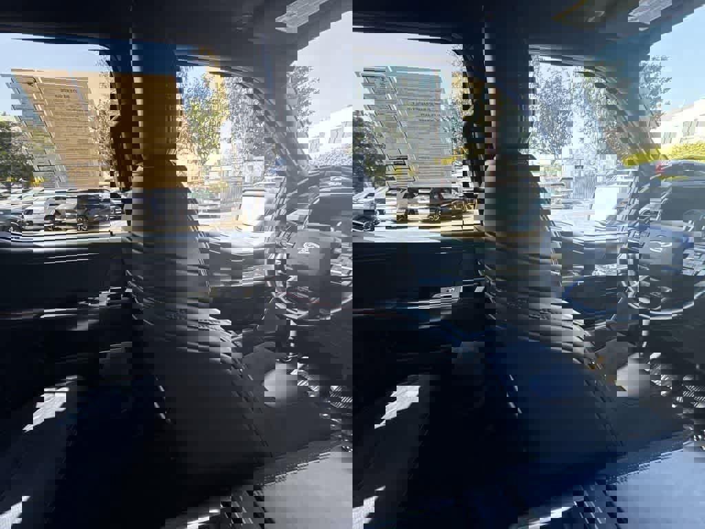 Used 2023 Ford F150 Raptor w/ Blue Interior Package AWD/4WD image 10