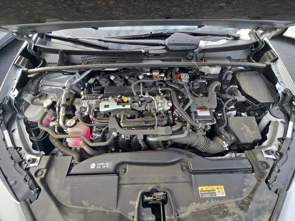 Used 2024 Toyota Prius LE image 30