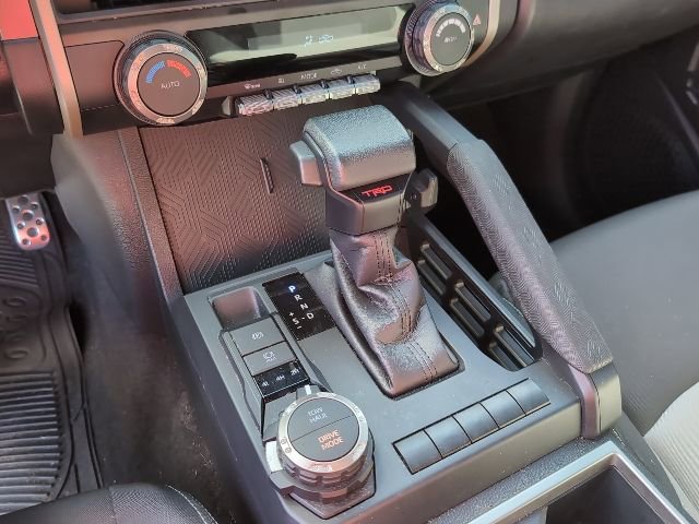 Used 2024 Toyota Tacoma TRD Sport image 19