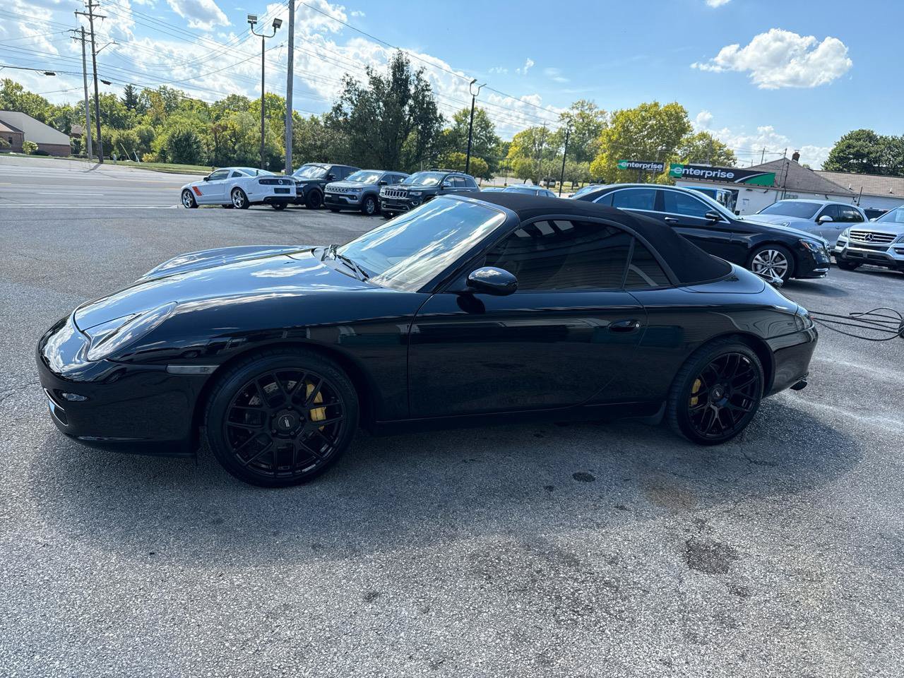 Used 2003 Porsche 911 Carrera 4 AWD/4WD image 3