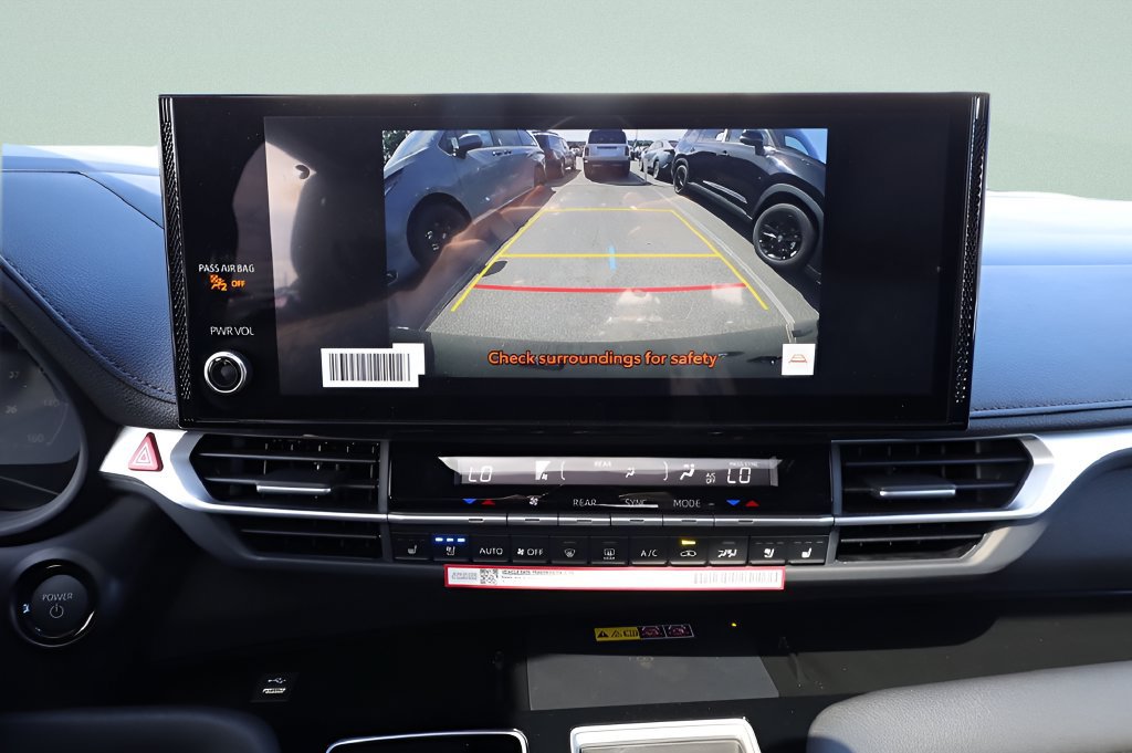 New 2026 Toyota Sienna Limited AWD/4WD image 12