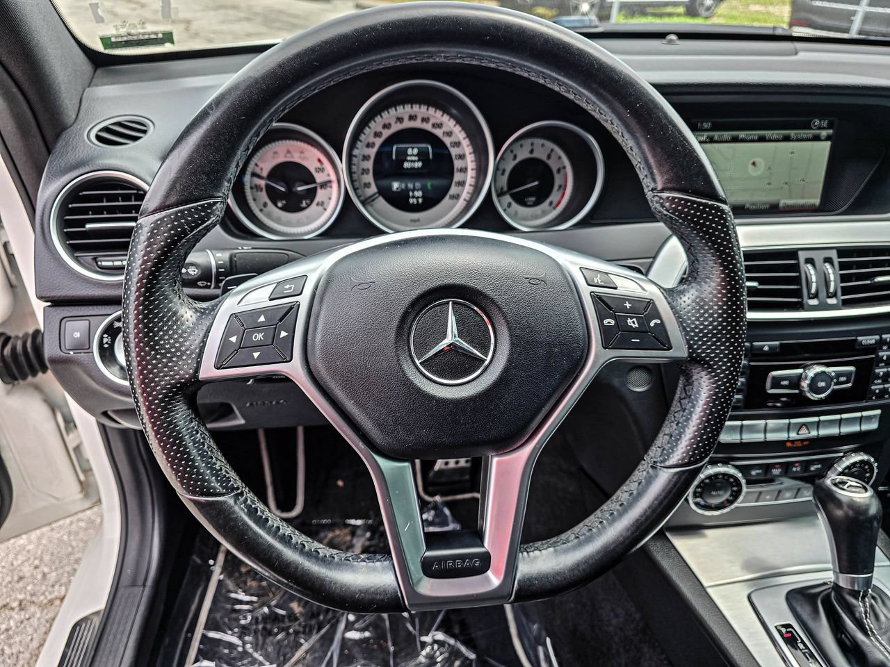 Used 2015 Mercedes-Benz C 250 Coupe image 25