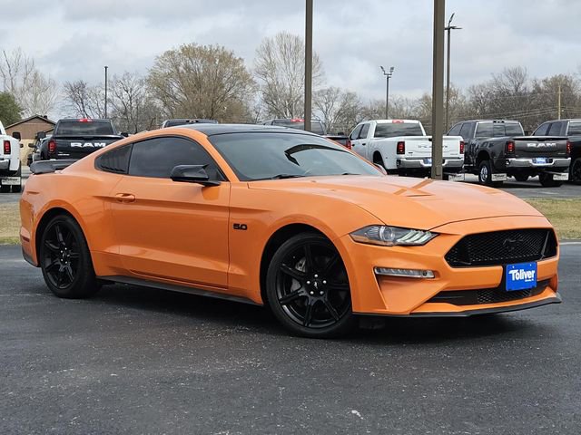 Used 2020 Ford Mustang GT Premium w/ Equipment Group 401A image 2
