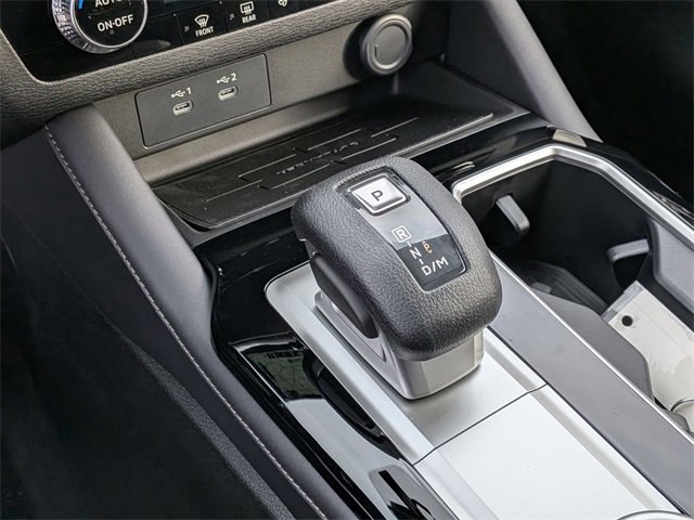 New 2025 Mitsubishi Outlander ES image 23