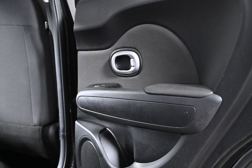 Used 2019 Kia Soul image 26