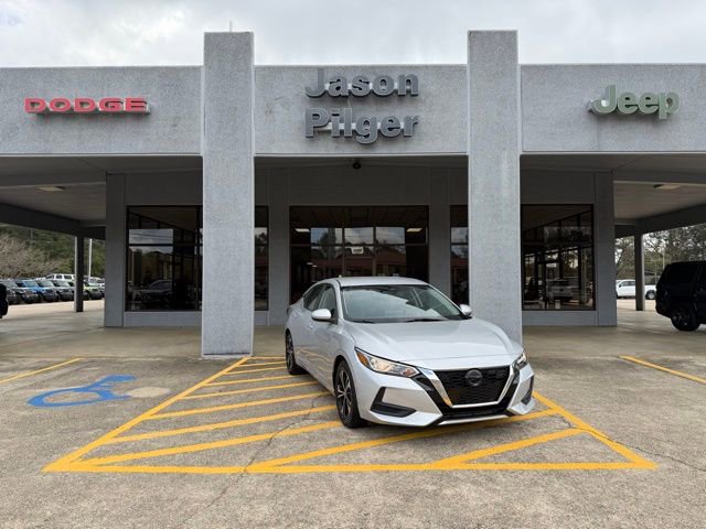 Used 2022 Nissan Sentra SV image 1