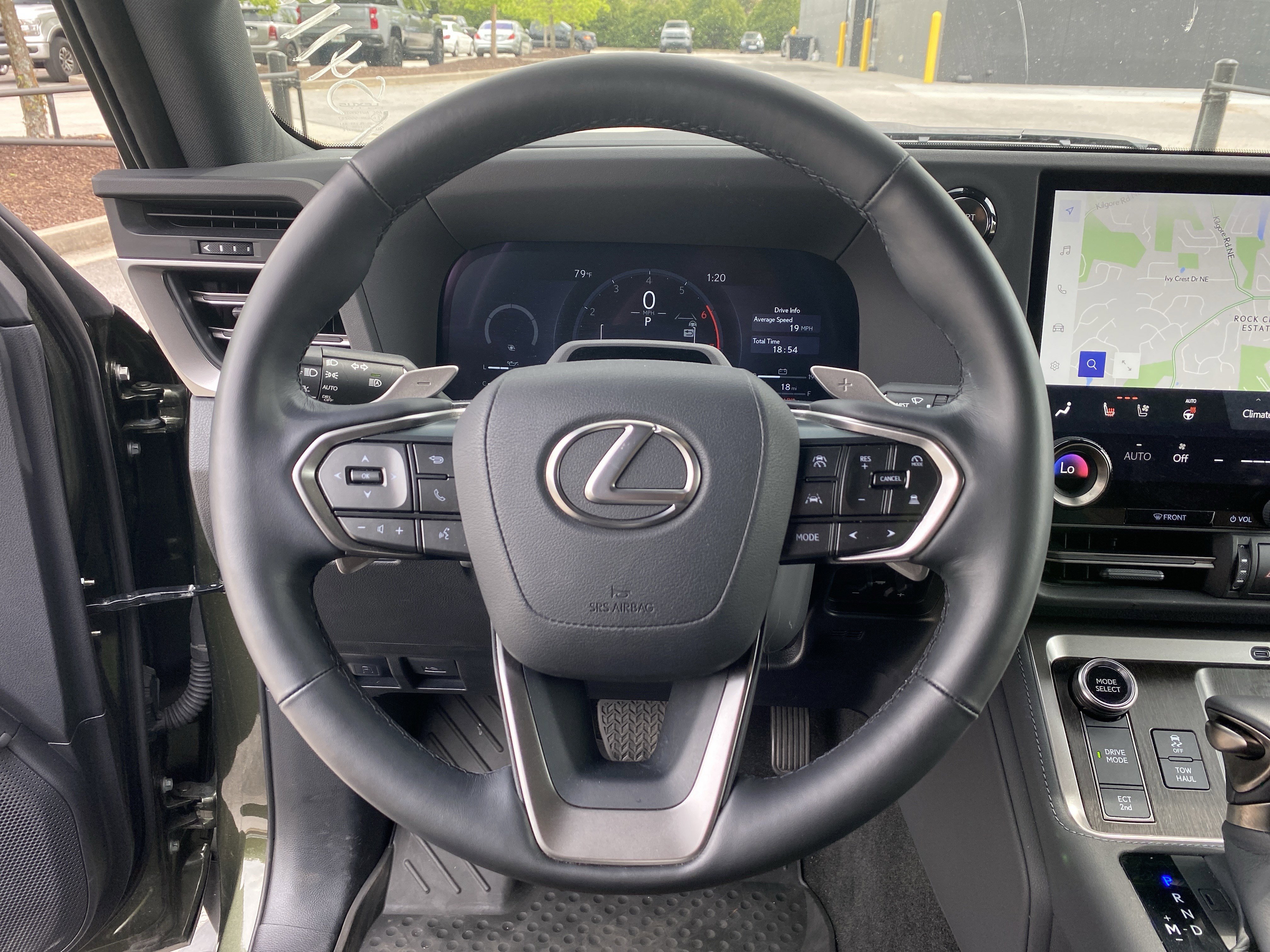 Used 2025 Lexus GX 550 w/ Accessory Package (2T) image 10