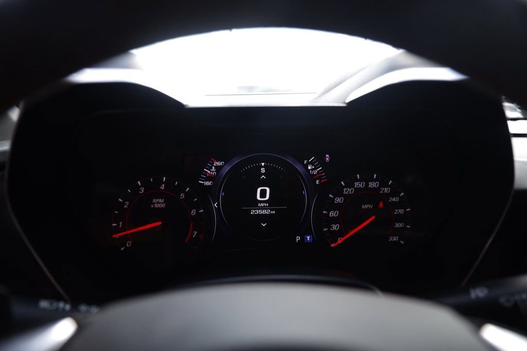 Used 2021 Chevrolet Camaro ZL1 RWD image 23