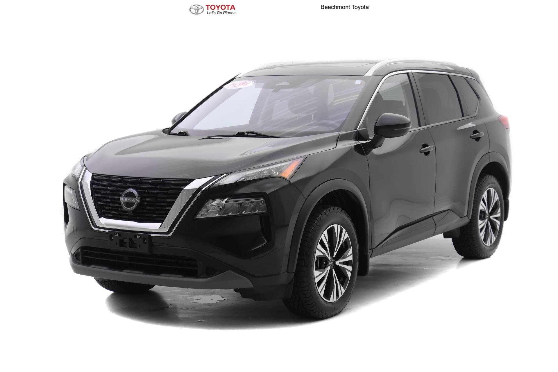 Used 2022 Nissan Rogue SV w/ SV Premium Package
