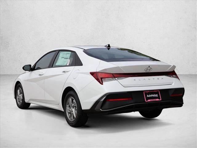 New 2026 Hyundai Elantra SE FWD image 7
