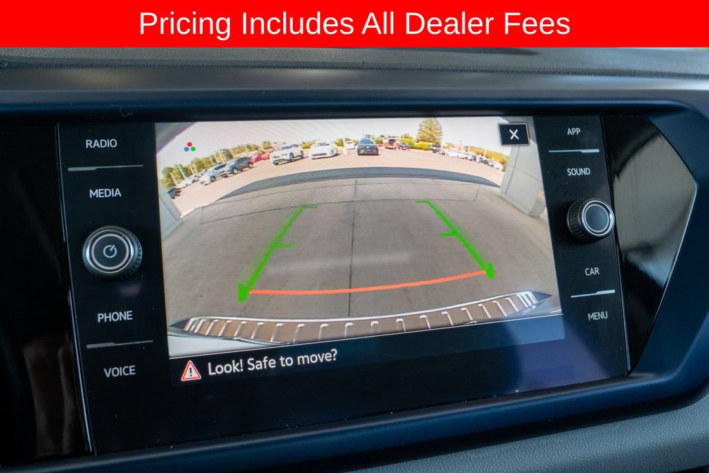 Used 2022 Volkswagen Taos SE FWD image 13