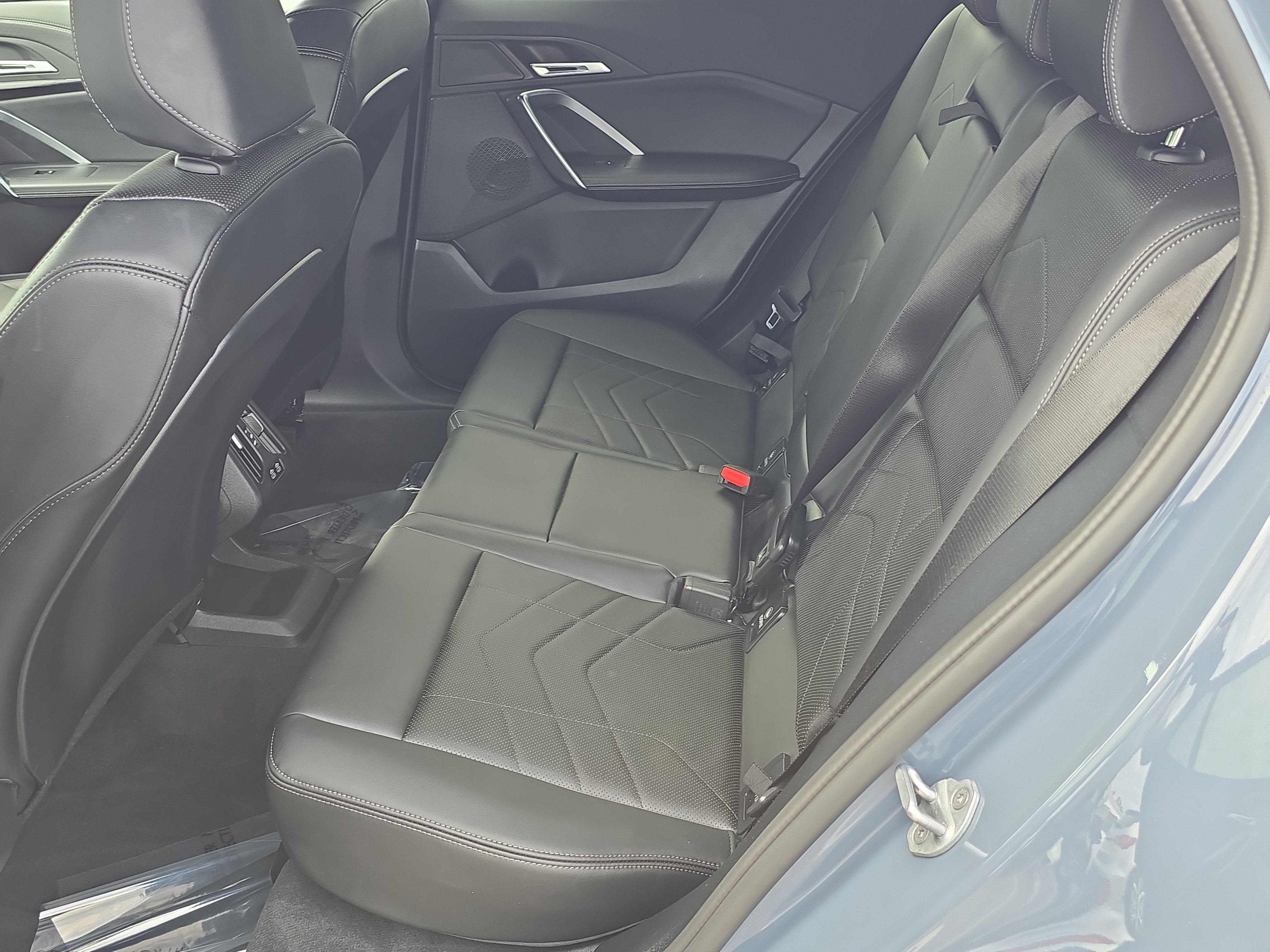Used 2025 BMW X2 xDrive28i image 16