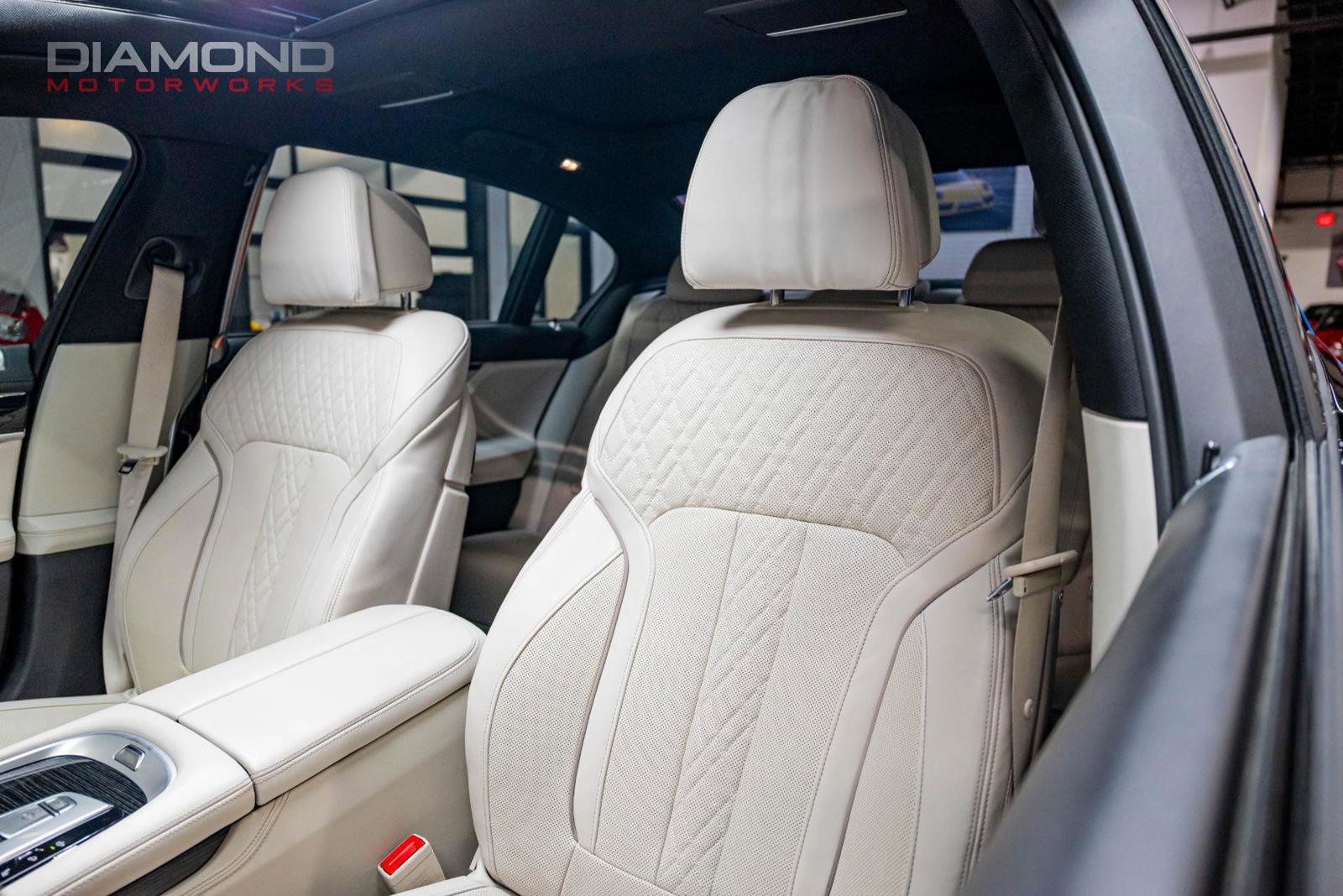 Used 2021 BMW 750i xDrive w/ Executive Package image 84