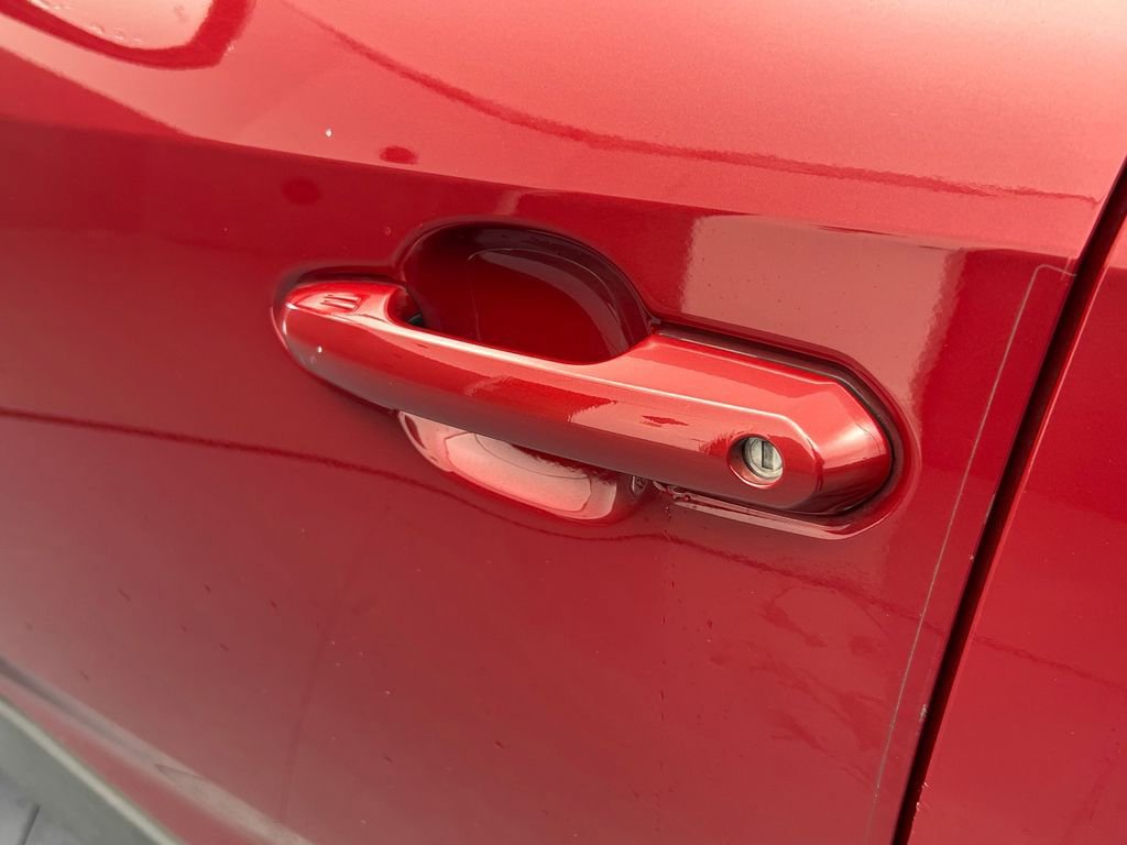 Used 2025 Toyota RAV4 XLE image 34