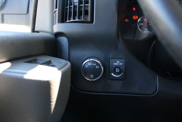 Used 2018 GMC Savana 2500 Extended RWD image 10