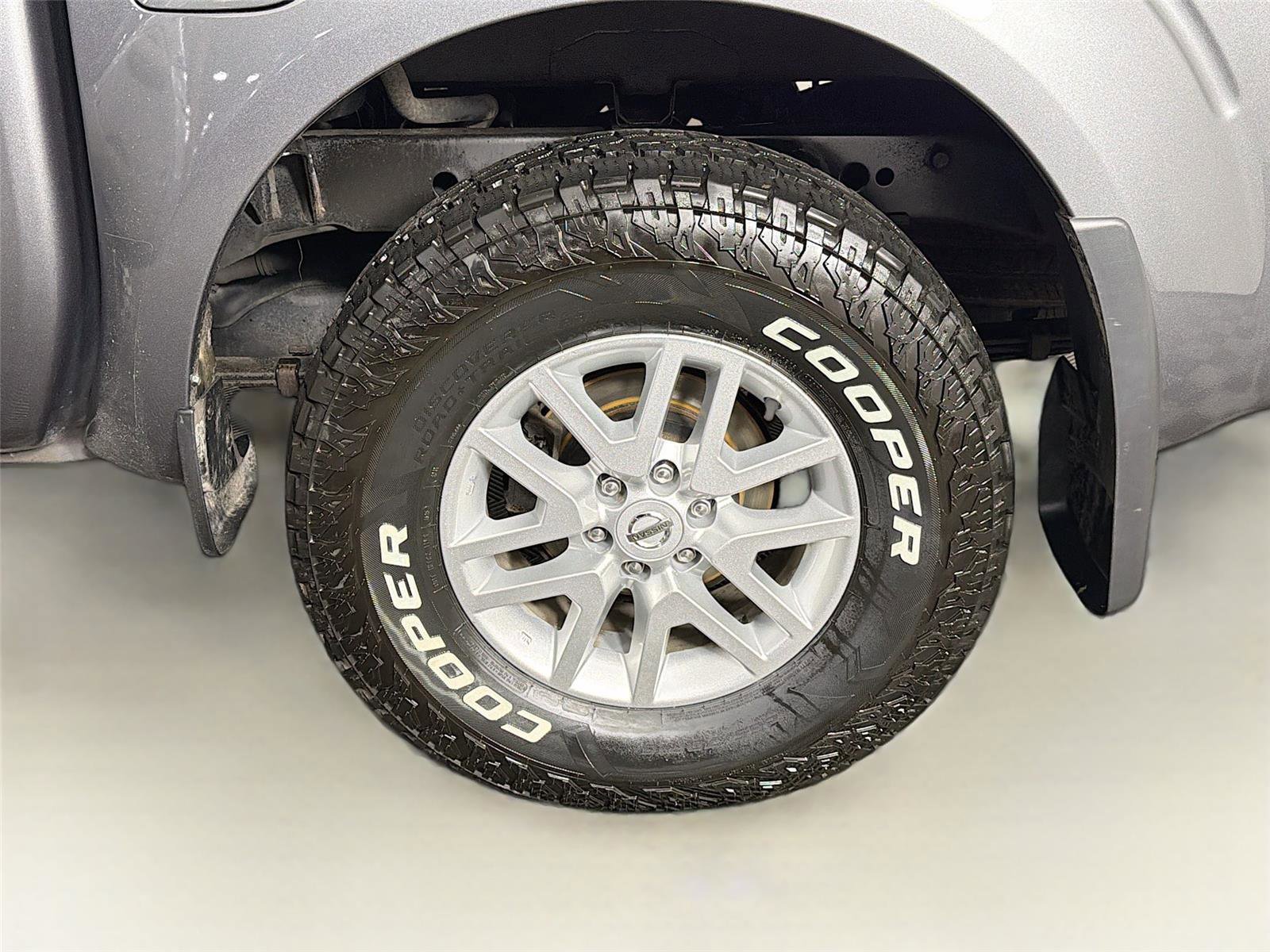 Used 2019 Nissan Frontier SV AWD/4WD image 33