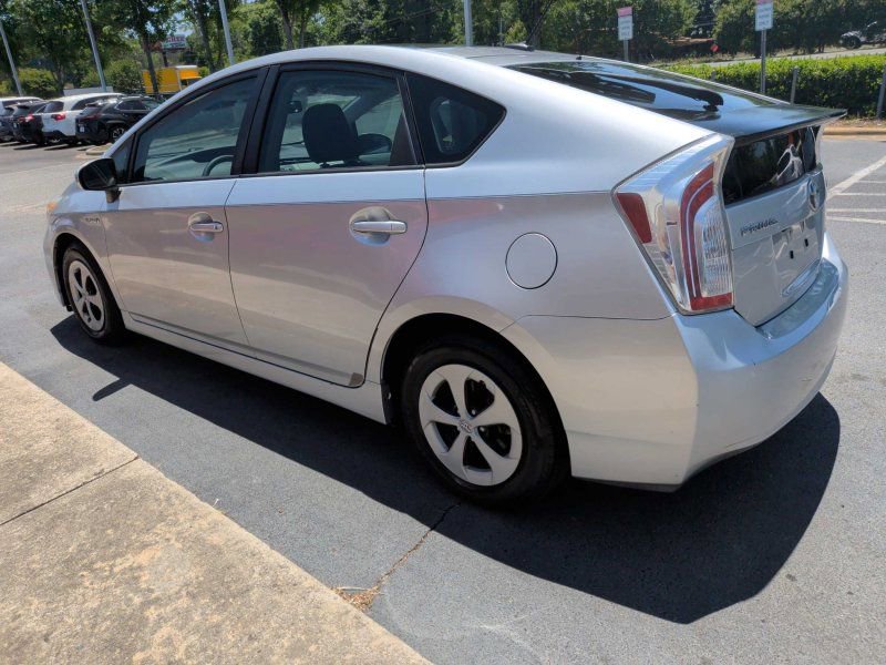 Used 2015 Toyota Prius Three w/ Solar Roof Package FWD image 3