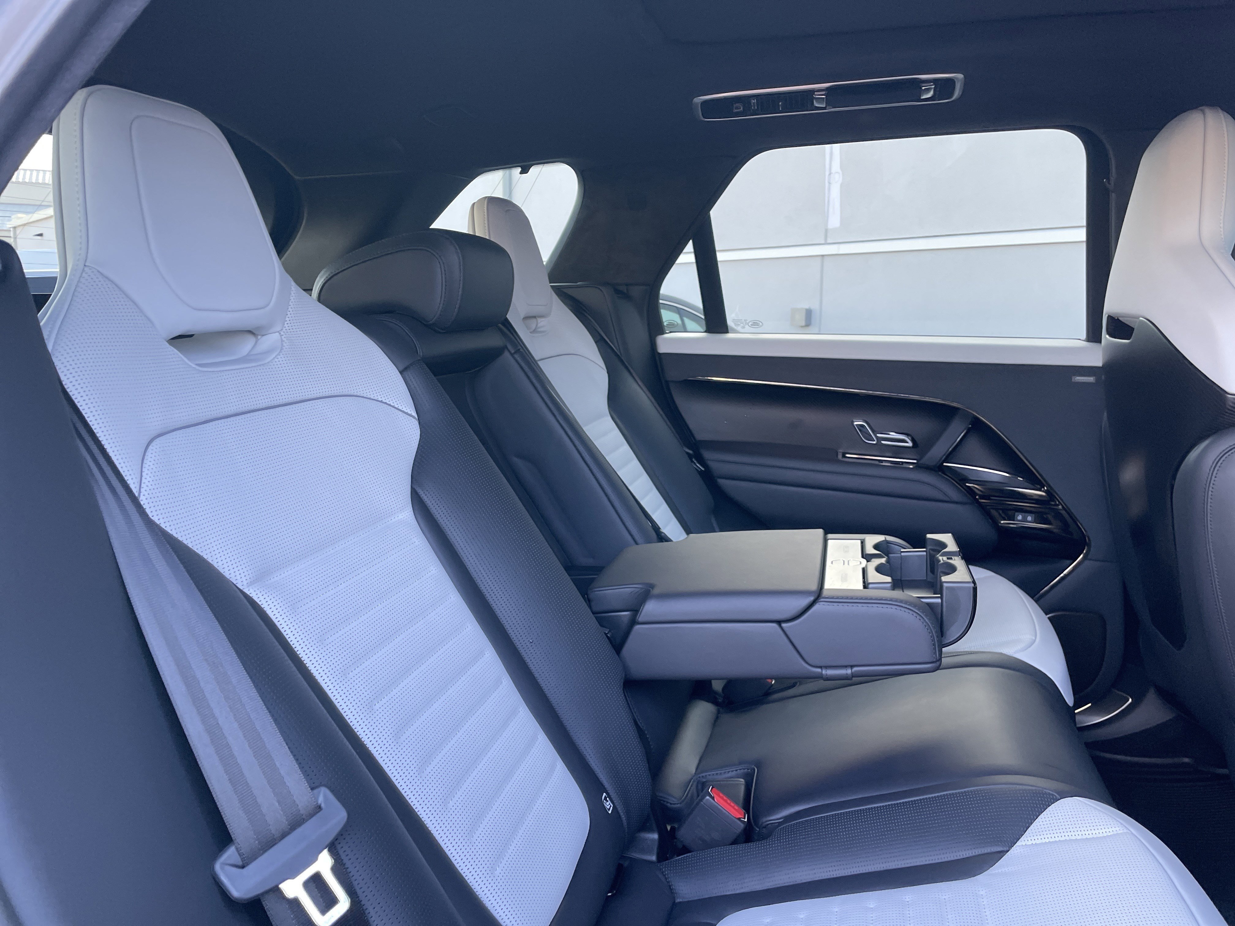 Used 2024 Land Rover Range Rover Sport image 21