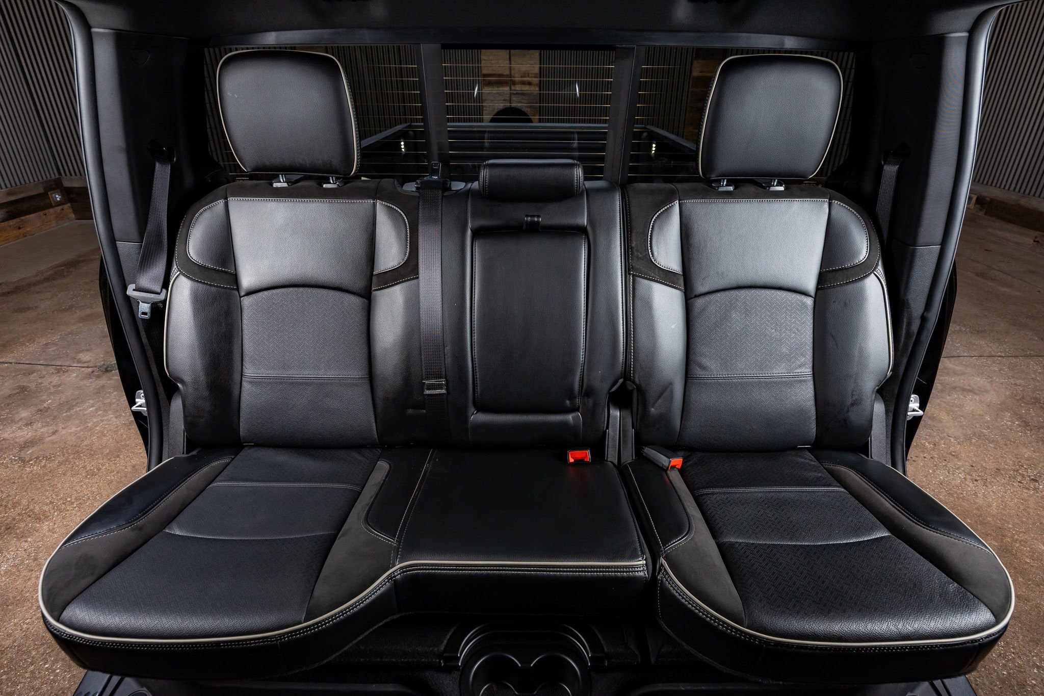 Used 2024 RAM 3500 Laramie w/ Night Edition image 33