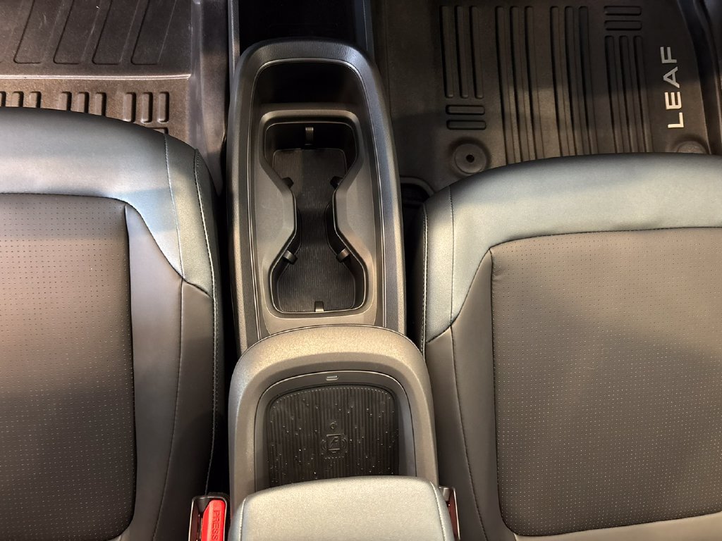 New 2026 Nissan Leaf SV+ w/ Floor Mat Package (SV+) FWD image 17