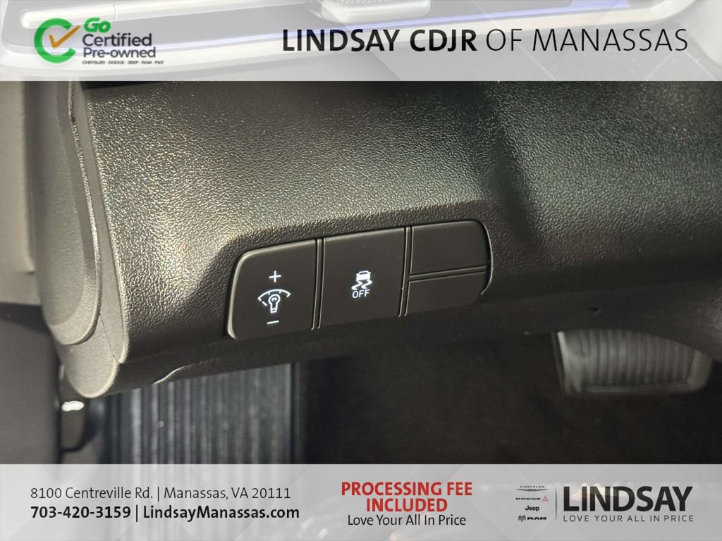 Used 2024 Hyundai Elantra SEL FWD image 28