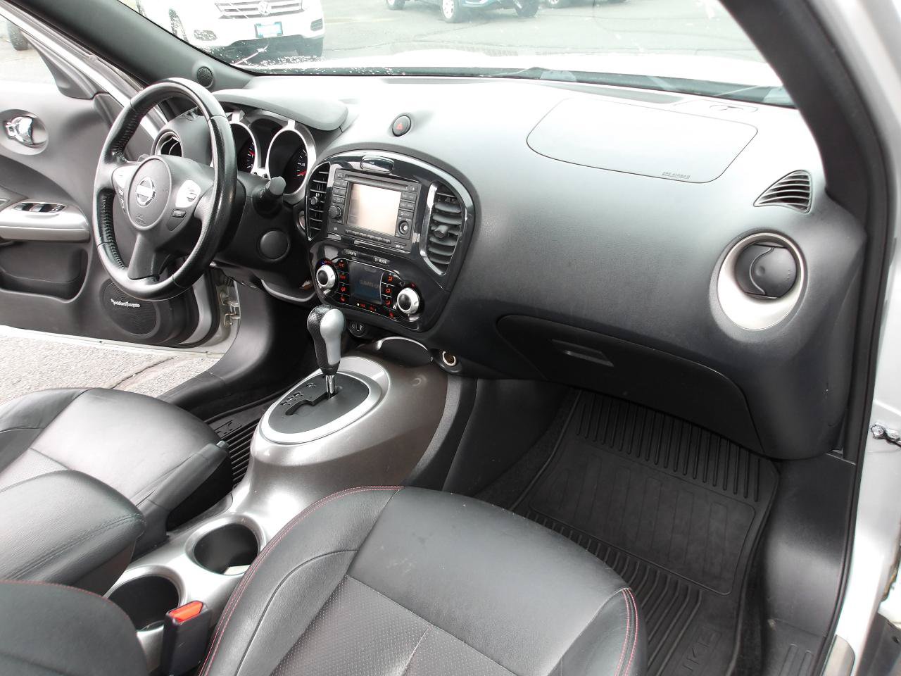 Used 2013 Nissan Juke SL w/ Chrome Pkg AWD/4WD image 13