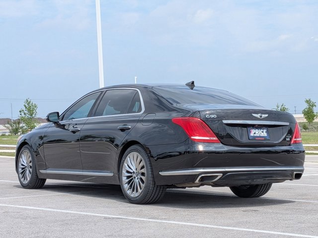Used 2018 Genesis G90 5.0 Ultimate RWD image 5