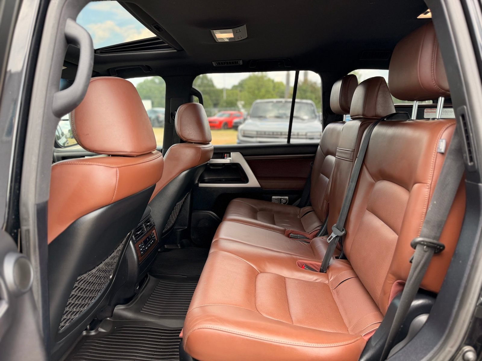 Used 2020 Toyota Land Cruiser AWD/4WD image 19