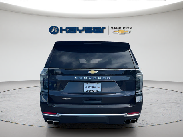 Certified 2025 Chevrolet Suburban High Country AWD/4WD image 9