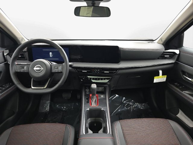 New 2027 Nissan Kicks SR w/ SR Premium Package FWD image 13