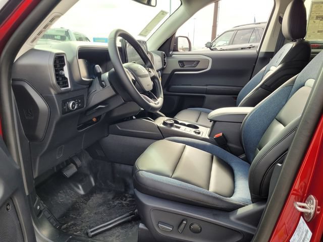 New 2025 Ford Bronco Sport Outer Banks w/ Sasquatch Outer Banks Package AWD/4WD image 29