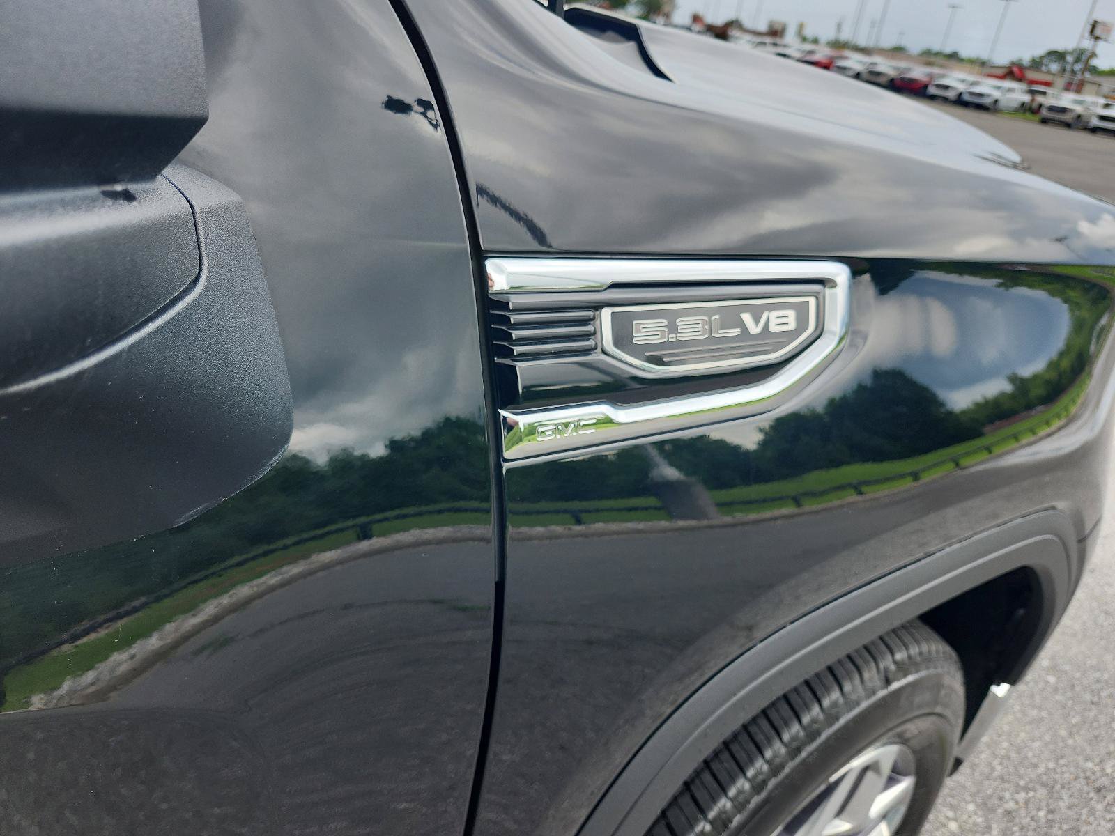 Certified 2022 GMC Sierra 1500 SLT AWD/4WD image 9