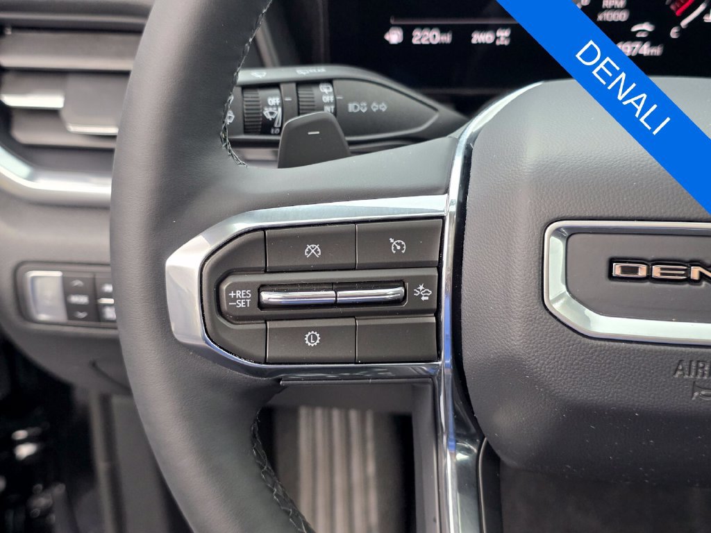 Used 2026 GMC Terrain Denali AWD/4WD image 19