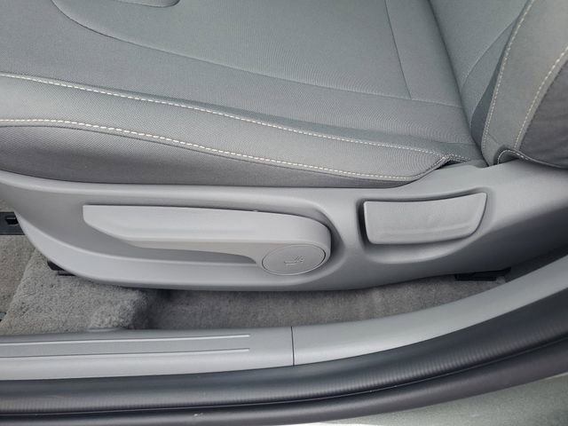 New 2026 Hyundai Elantra Sport FWD image 16