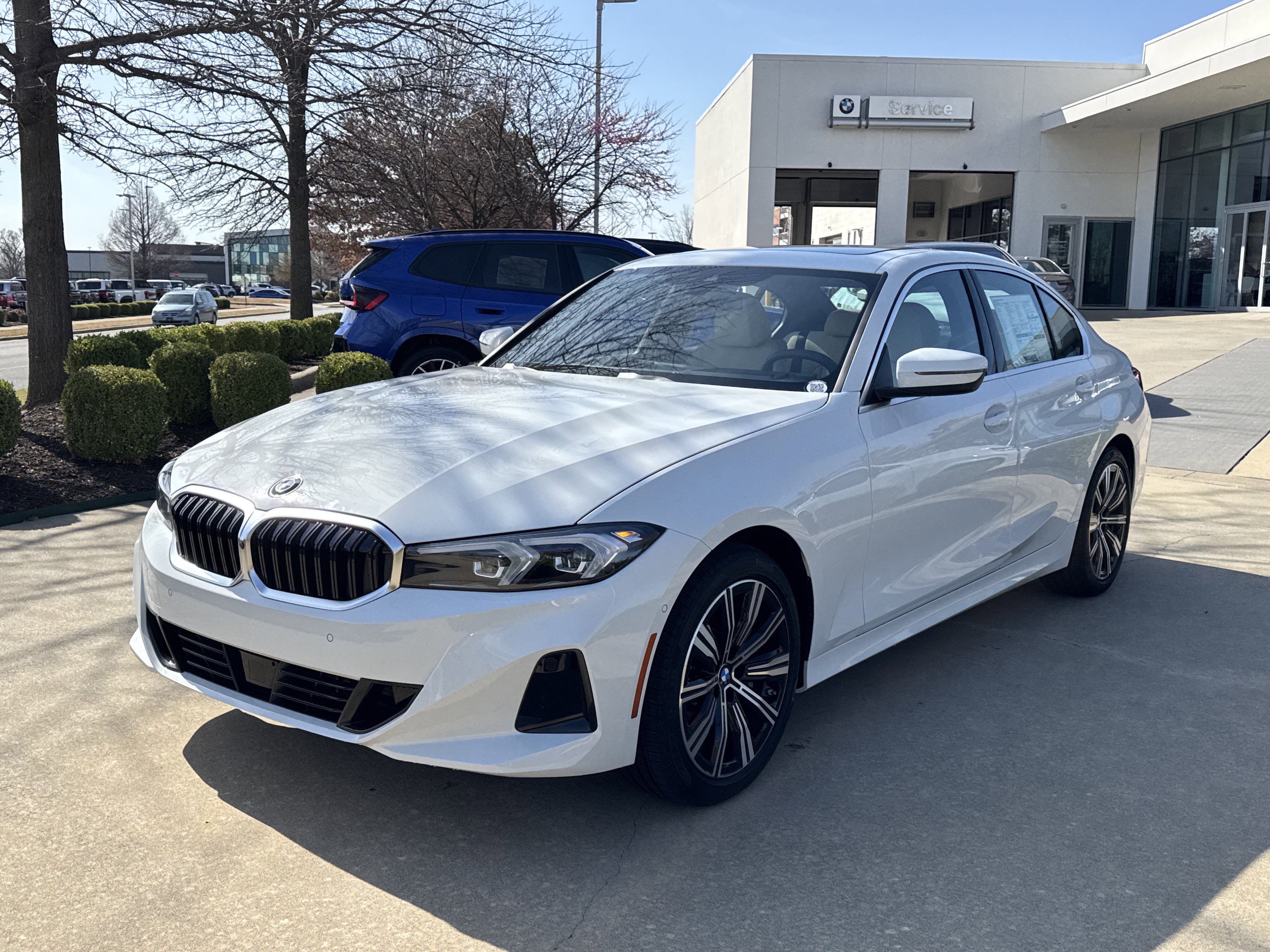 New 2026 BMW 330i Sedan RWD image 1