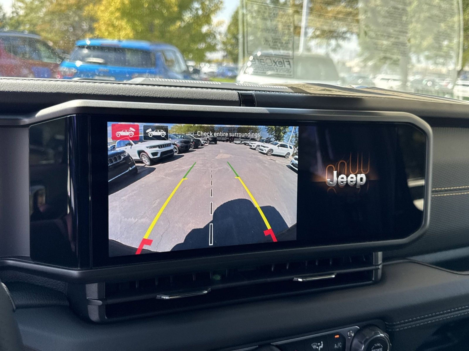 New 2025 Jeep Wrangler Unlimited Rubicon 392 image 26