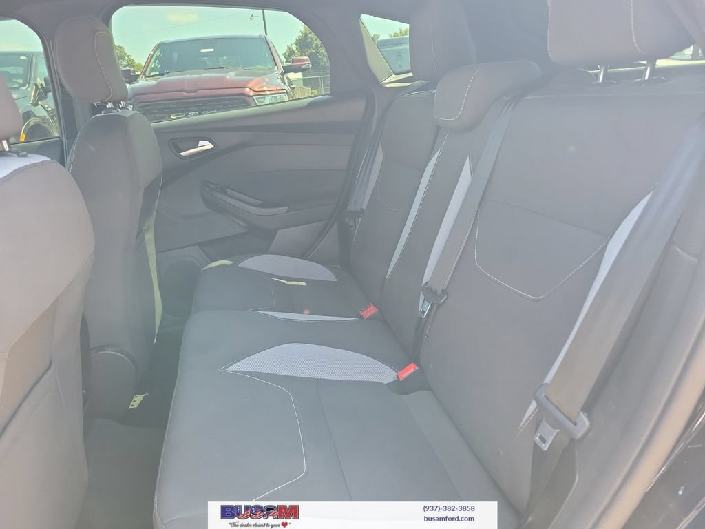 Used 2018 Ford Focus ST FWD image 9