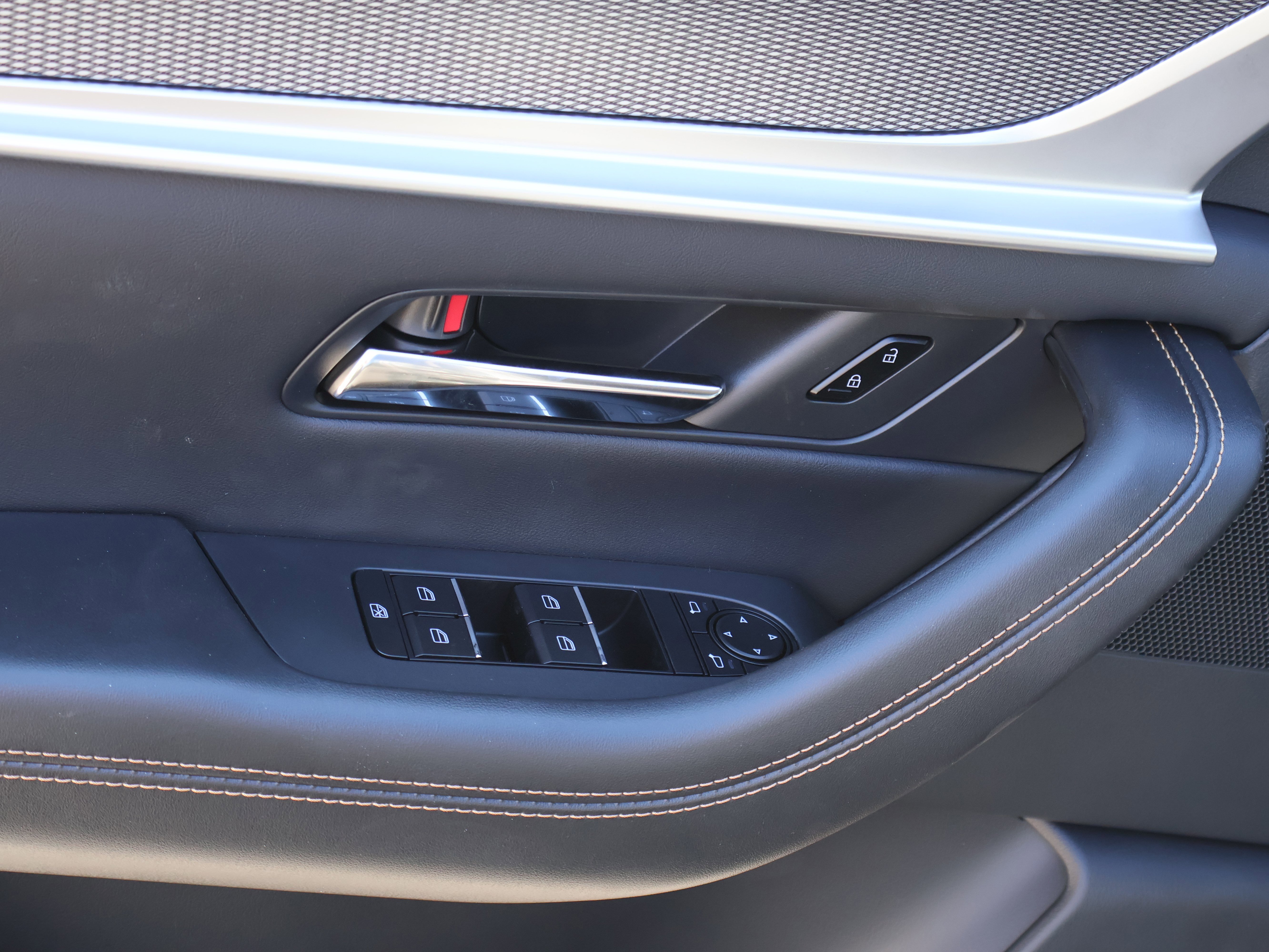 New 2025 MAZDA CX-90 Plug-In Hybrid w/ Preferred image 29