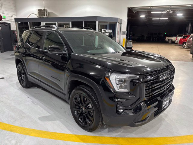 Used 2026 GMC Terrain Elevation w/ Elevation Premium Package AWD/4WD image 4