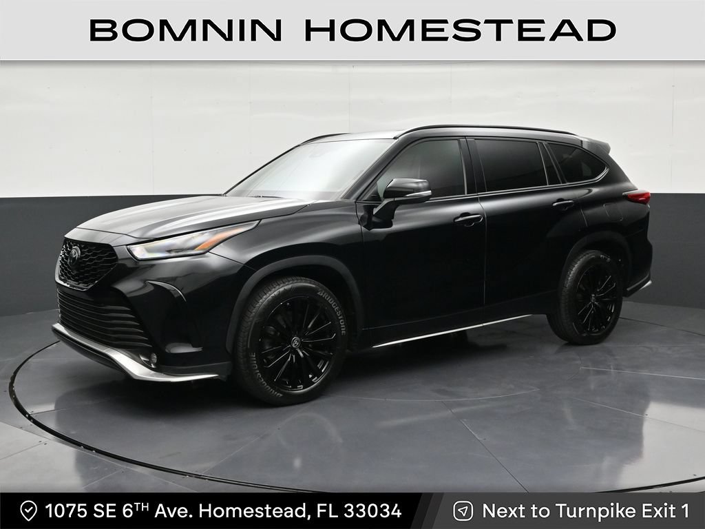 Used 2023 Toyota Highlander XSE