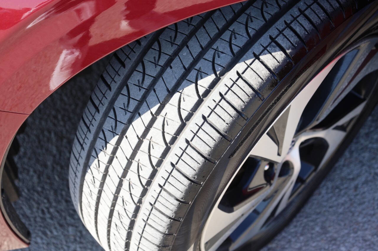 Used 2025 Subaru Legacy Premium AWD/4WD image 24