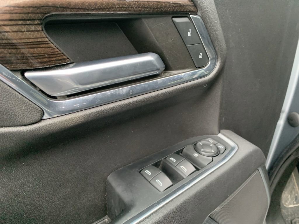 Used 2023 Chevrolet Silverado 1500 LT image 20