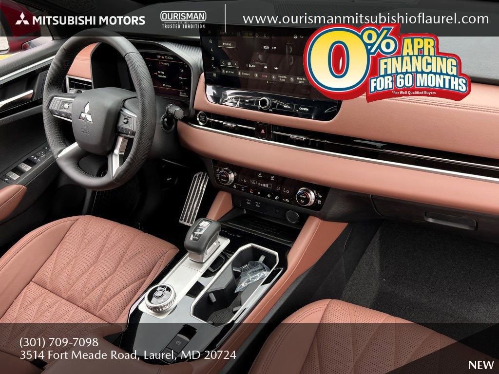 New 2025 Mitsubishi Outlander SEL image 6