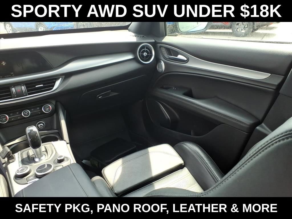 Used 2018 Alfa Romeo Stelvio Ti Sport AWD/4WD image 28