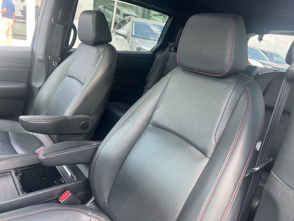 Used 2023 Honda Odyssey Sport image 14