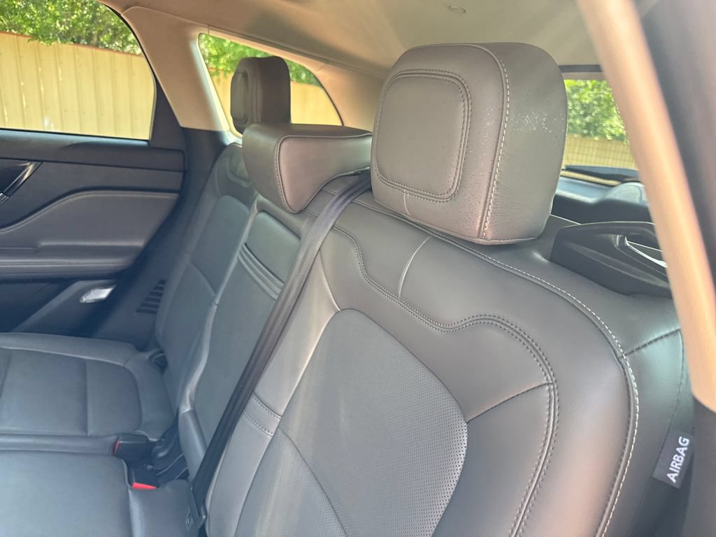 Certified 2025 Lincoln Corsair AWD w/ Equipment Group 101A image 23