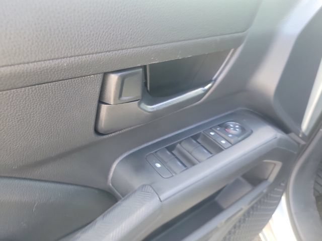 Used 2024 Toyota Tacoma SR5 AWD/4WD image 17
