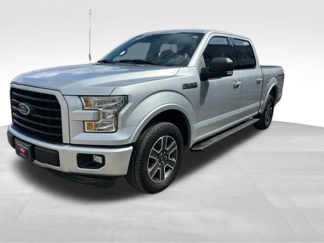 Used 2016 Ford F150 XLT w/ Equipment Group 302A Luxury image 2